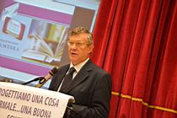 DSC_2492 (FILEminimizer).JPG